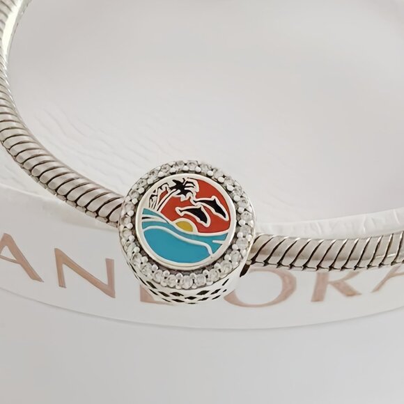 Pandora Clearwater.FL Beach Charm Bead - Picture 1 of 3